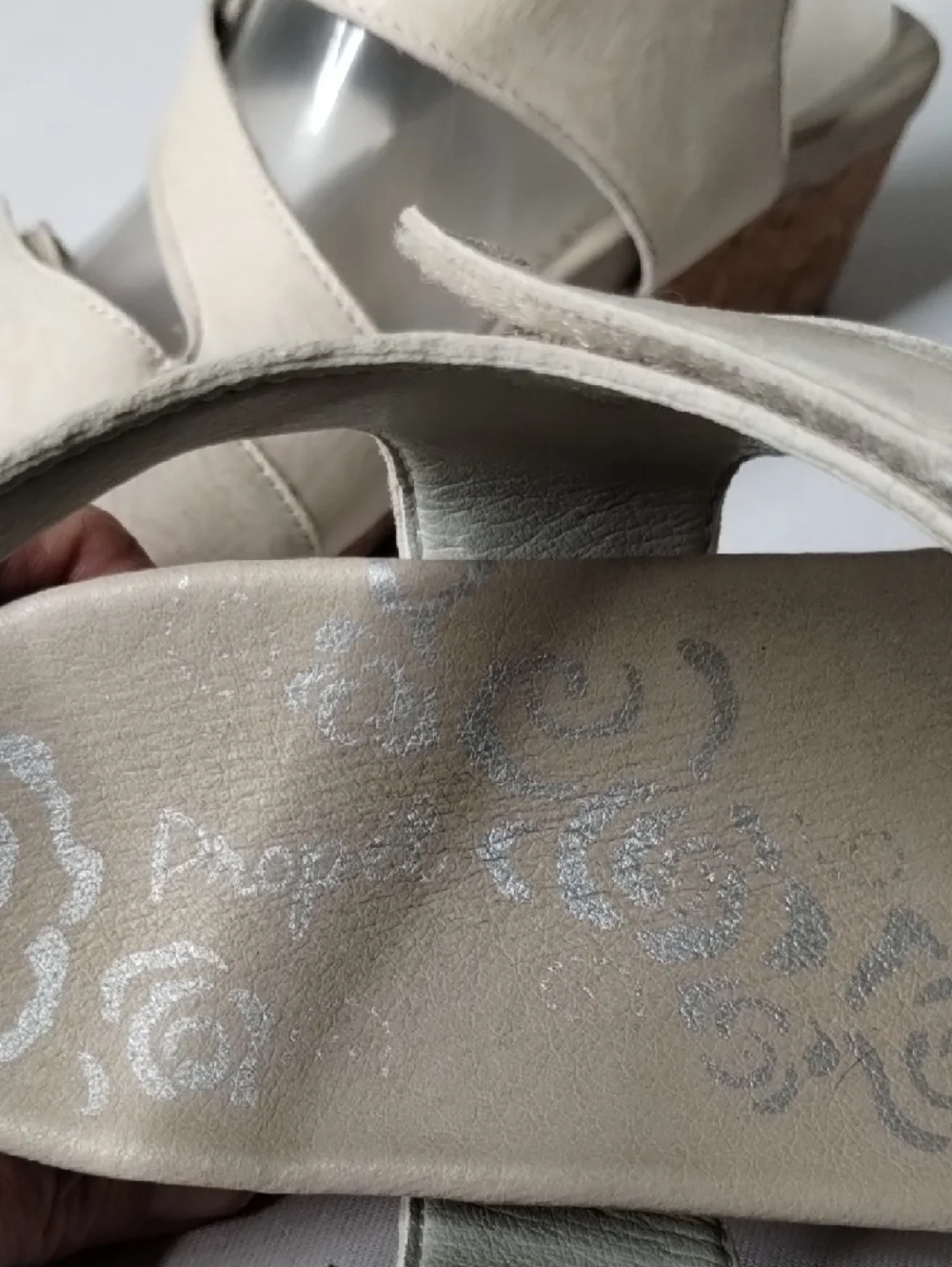 Propet stylish ivory
